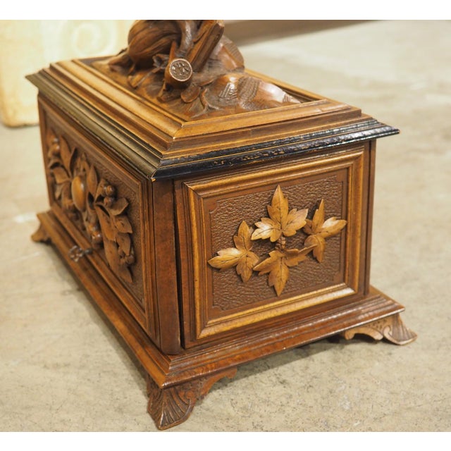 1900 - 1909 Antique Swiss Black Forest Cigar Box Humidor, Circa 1900 For Sale - Image 5 of 16