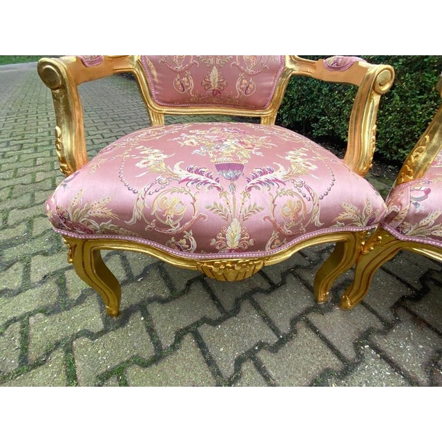 1960s French Artisan Louis XVI Pink Gilt Beech Sofa Set—3 Pc For Sale - Image 4 of 16