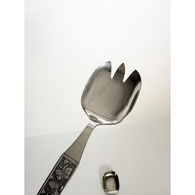 Gold 20th Century Art Deco Metal Salad Servers, France, Set of 2 For Sale - Image 8 of 14