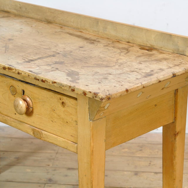 Wood Vintage Console Table in Pine, 1930 For Sale - Image 7 of 12