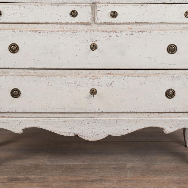 Early 19th Century Swedish Gustavian White Painted Pine Cabinet With Drawers For Sale - Image 9 of 12