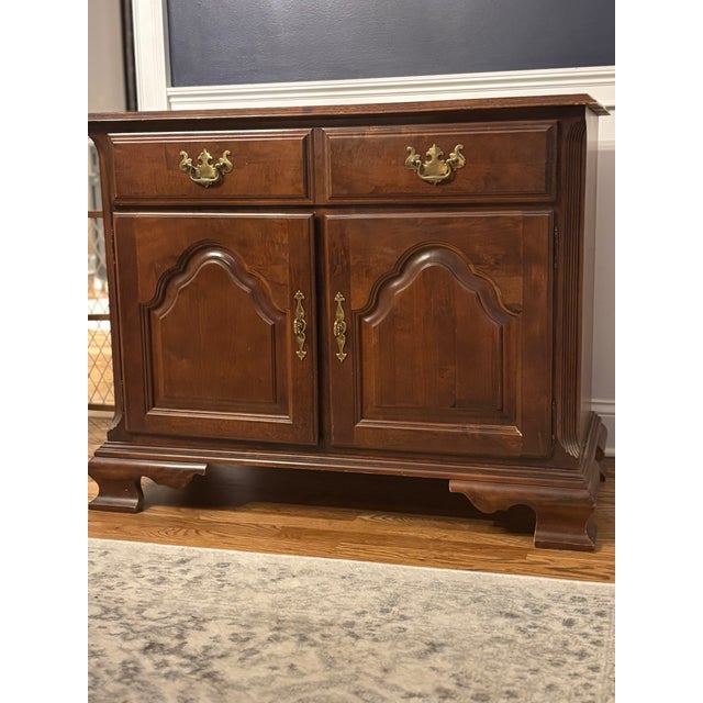 Chippendale 1990s Keller Furniture Chippendale-Style Buffet Cabinet/Sideboard | Solid Wood Cherry Finish For Sale - Image 3 of 10