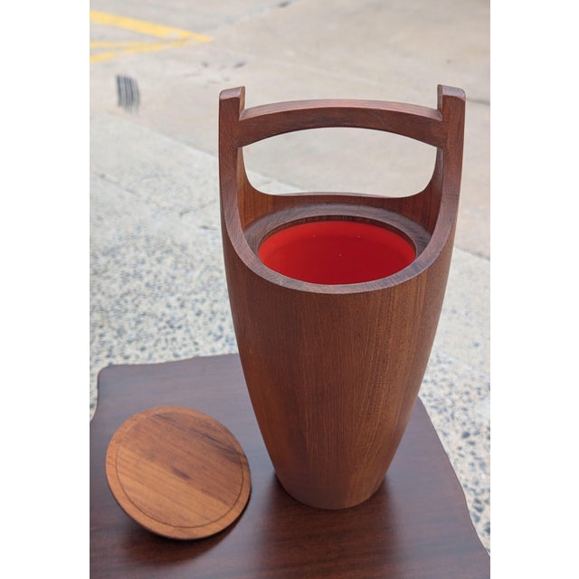 Mid 20th Century Vintage Teak Ice Bucket by Jens Quistgaard for Dansk For Sale - Image 5 of 8