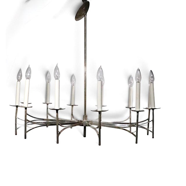 Mid-Century Modern Large 12 Light Silver Plate Spoke Form Chandelier by Sciolari For Sale - Image 3 of 18