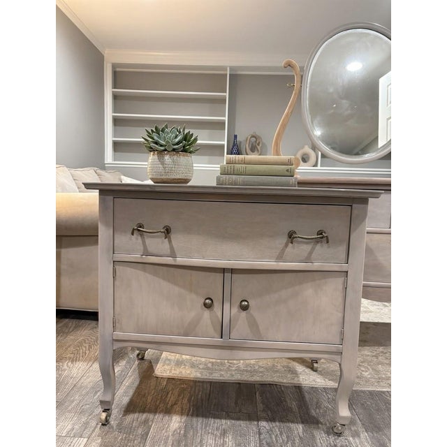 1940s Birds Eye Maple Dresser and Nightstand With Maple Harp Mirror For Sale In New York - Image 6 of 9