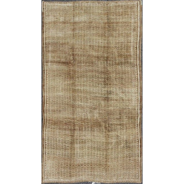 Textile Vintage Turkish Oushak Konya Rug With Tan & Brown Diamond Pattern, Ivory Accents For Sale - Image 7 of 7