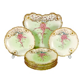 Example of Dinnerware
