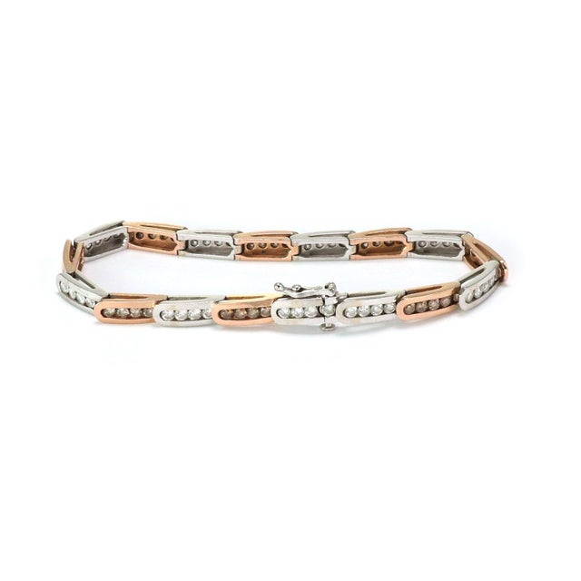 Contemporary Estate 4ct Champagne White Diamond 14k Rose White Gold Bracelet For Sale - Image 3 of 6
