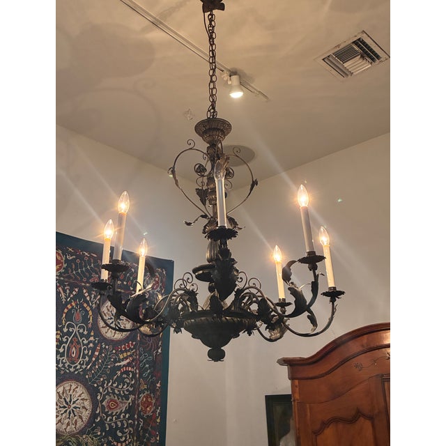 French Provincial Late 20th Century Large French Provincial Style Chandelier For Sale - Image 3 of 6