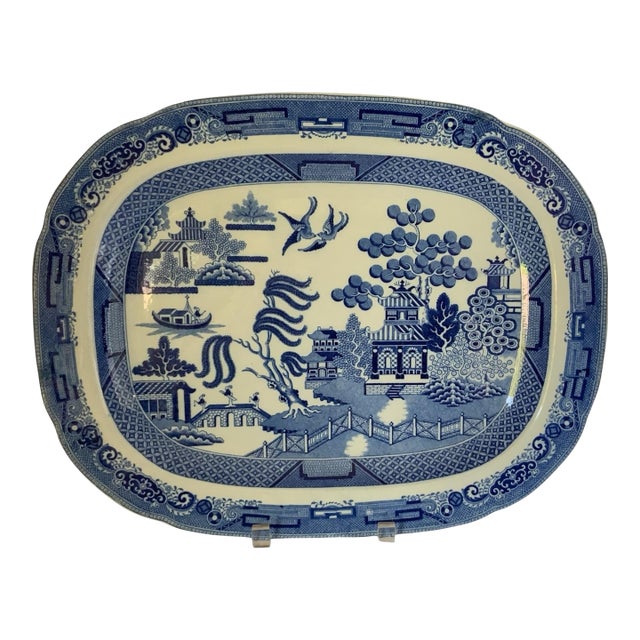 Antique 19th Century 15" Oval Blue Willow Porcelain Ironstone Meat Platter, Unmarked England C. 1885-1890 For Sale