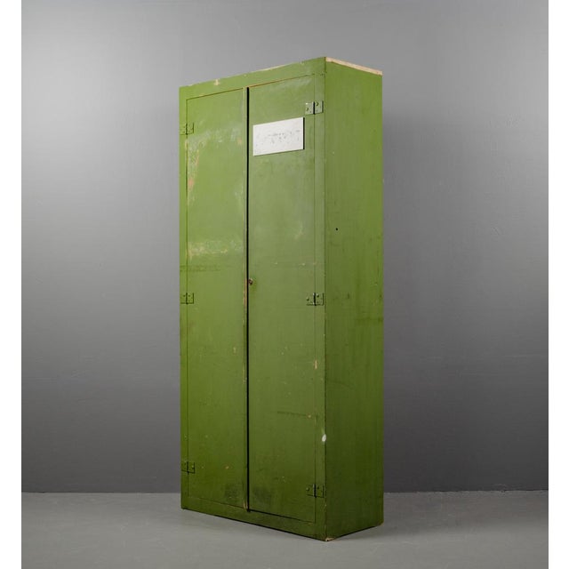 This characterful cabinet from the 1950s stands out with its authentic vintage charm and the beautiful appeal of aged wood...