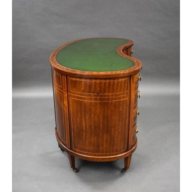 Victorian Mahogany Kidney Shaped Desk by Wolfe & Hollander, 1890s For Sale - Image 9 of 14