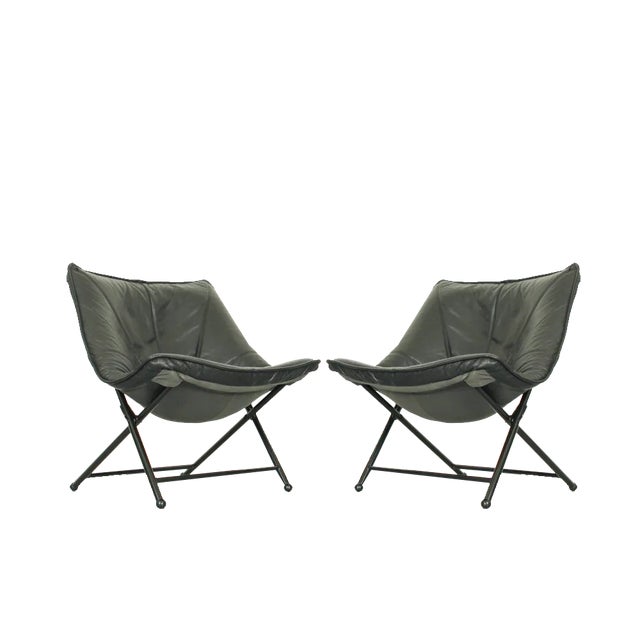 Set of Folding Lounge Chairs in Black Leather attributed to Teun van Zanten for Molinari, 1970s For Sale