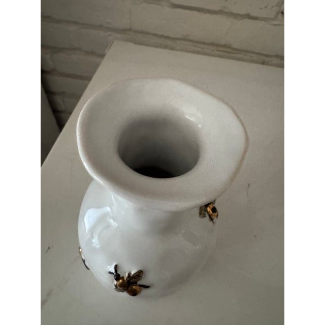 Liz Marsh Darling Bee Porcelain Budvase For Sale - Image 4 of 4
