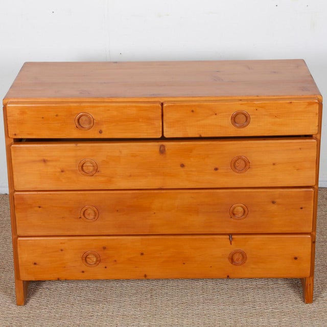 Pine Chest of Drawers by Charlotte Perriand for Les Arcs, 1960 For Sale - Image 3 of 5