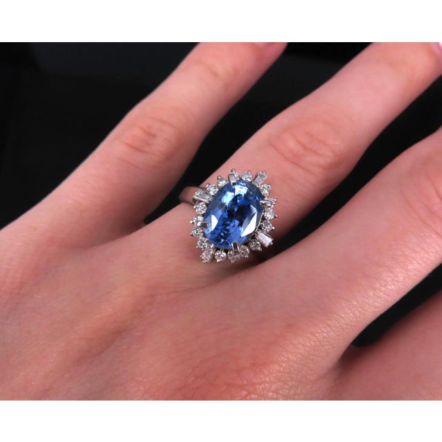 Late 20th Century Fine 3.98ct Gia Ceylon No Heat Sapphire & 0.50ct Diamond Platinum Ring Size 6 For Sale - Image 4 of 18