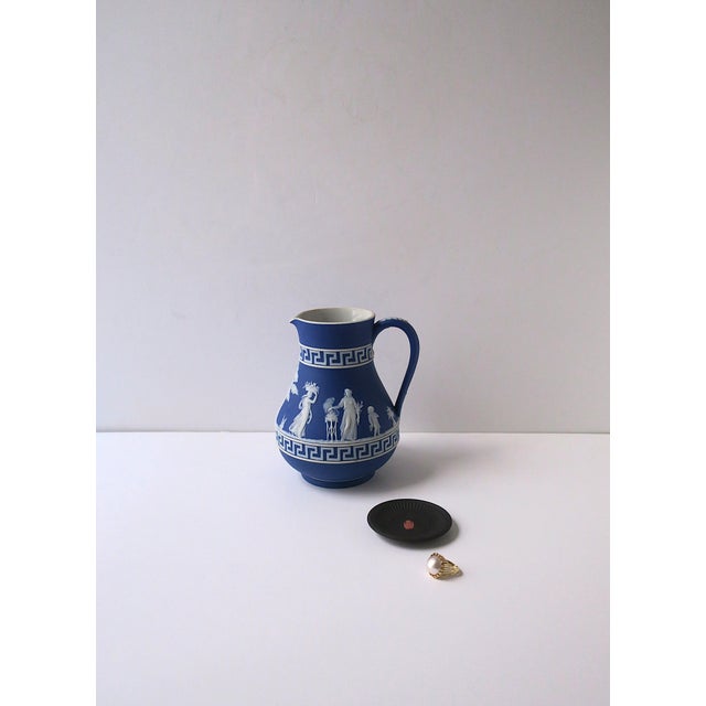 English Late 20th Century Wedgwood Jasperware Blue White Pitcher Vase Greek Key Neoclassical English For Sale - Image 3 of 11