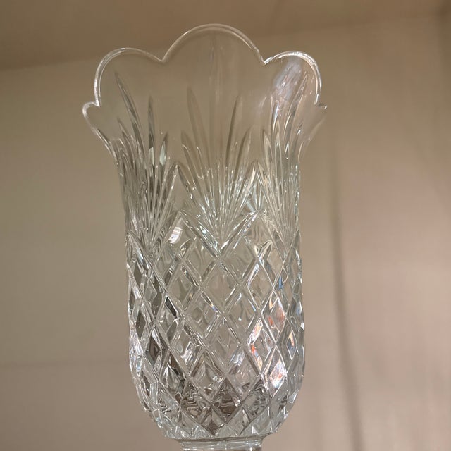 An elegant Godinger glass vase crafted with superb clarity and refined presence. This piece exemplifies the brand’s...