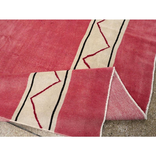Textile Galerie Shabab Collection Mid-20th Century Handmade Turkish Art Deco Style Small Room Size Carpet For Sale - Image 7 of 8