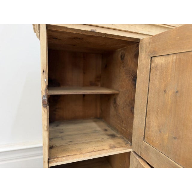 Changing Room with Six Wooden Lockers, 1900 For Sale - Image 10 of 11