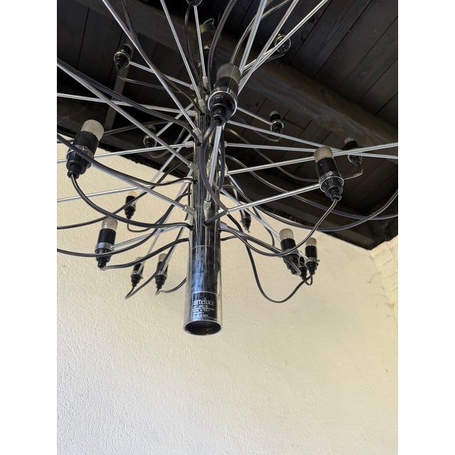1960s Model 2097 30-Light Chandelier by Gino Sarfatti for Arteluce, 1960s For Sale - Image 5 of 18