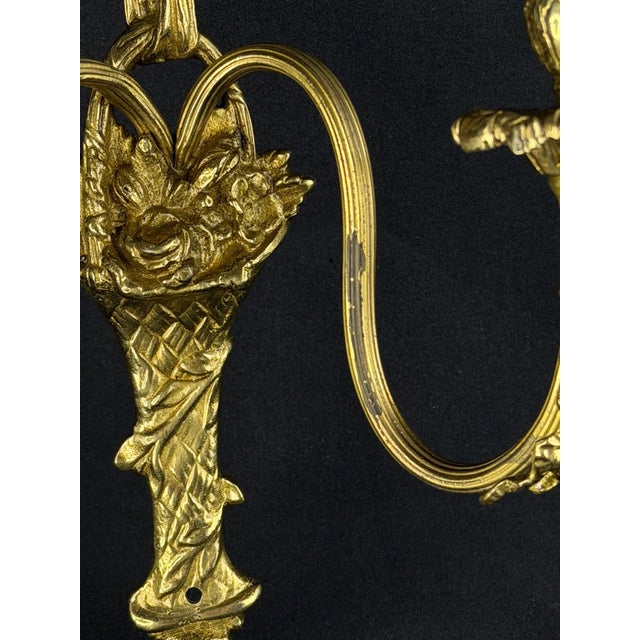 Gold French Louis XVI Gilt Bronze Bow and Flower Basket Wall Sconces, Set of 2 For Sale - Image 8 of 10