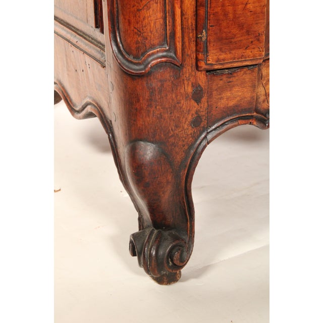 Louis XV Provincial Walnut Chest of Drawers For Sale - Image 11 of 13