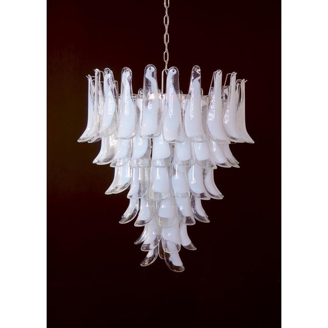 Glass 75 White Petal Chandeliers, Murano, 1990s, Set of 2 For Sale - Image 3 of 18