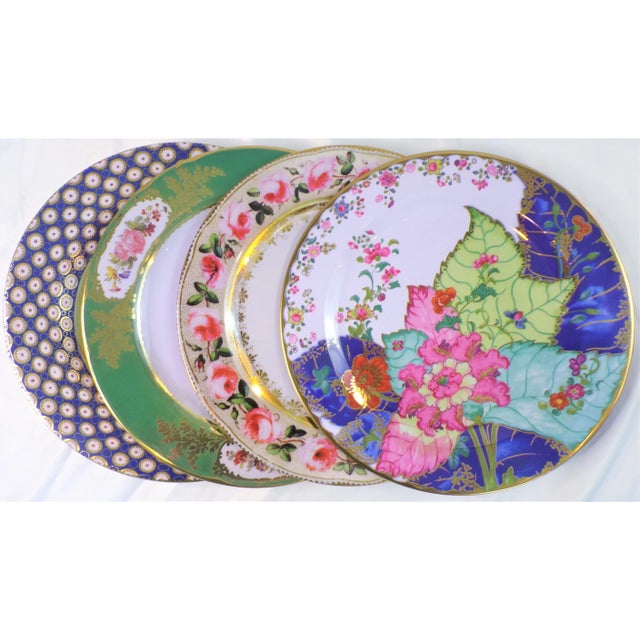 We love this mix n'match new take on service-ware ..... and this one checks every box, with every color! This is a set of...