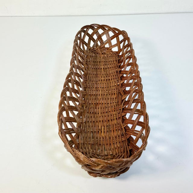 Mid 20th Century Mid-Century Boho Chic Rustic European French Wicker Bread Basket For Sale - Image 5 of 9