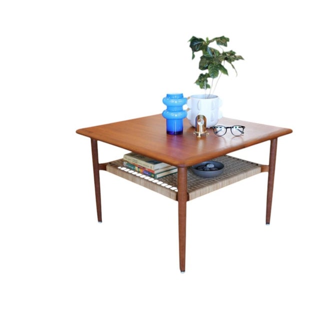Coffee Table in Teak with Magazine Shelf attributed to Kurt Østervig and Jason Møbler, Denmark, 1960s For Sale - Image 10 of 18