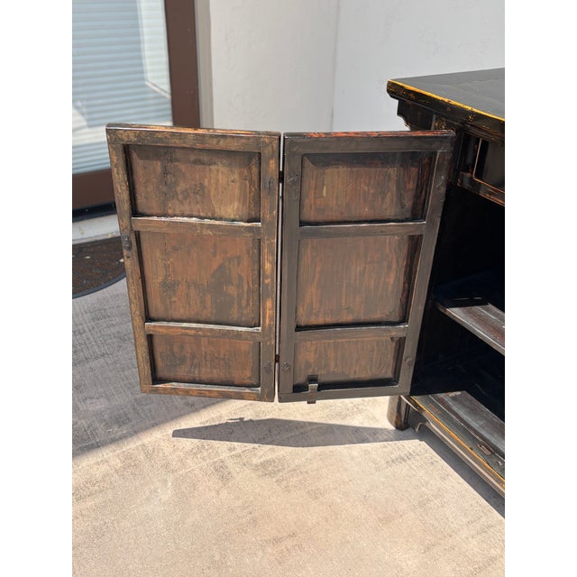 Vintage Chinese Black Lacquer Chinoiserie Sideboard W/ Hand-Painted Gilt Decoration For Sale - Image 11 of 15