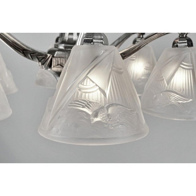 Hettier & Vincent & Hanots French Art Deco Chandelier 1930s - Frosted Birds Glass For Sale - Image 10 of 14