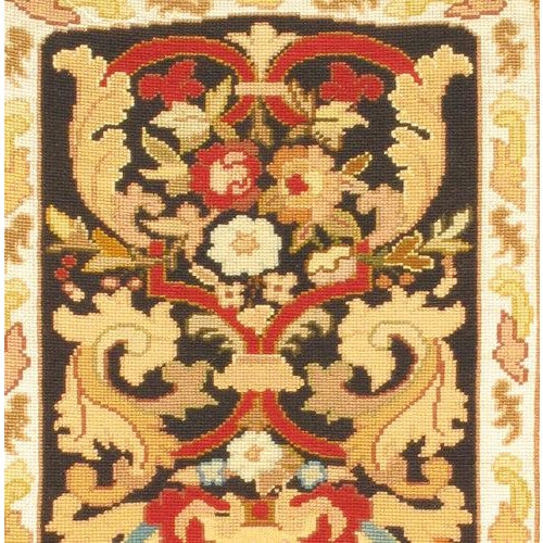 French Antique Circa 1880 Set of Five 19th Needlepoint Panels 1'3 X 3'10 For Sale - Image 3 of 4