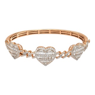 10k Rose Gold 1-1/3 CTTW Natural Diamond Heart Bangle Bracelet For Sale
