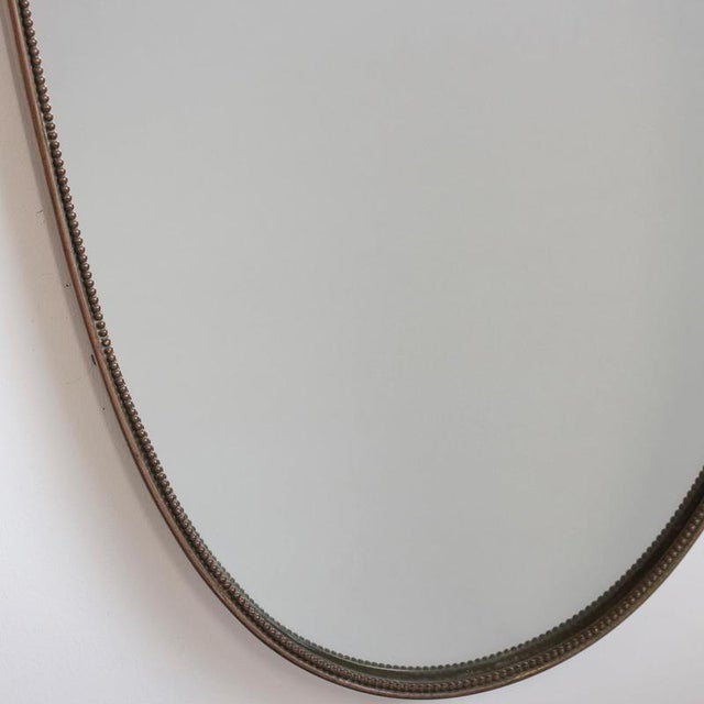 1960s Mid-Century Italian Wall Mirror with Brass Frame and Beading, 1960s For Sale - Image 5 of 16