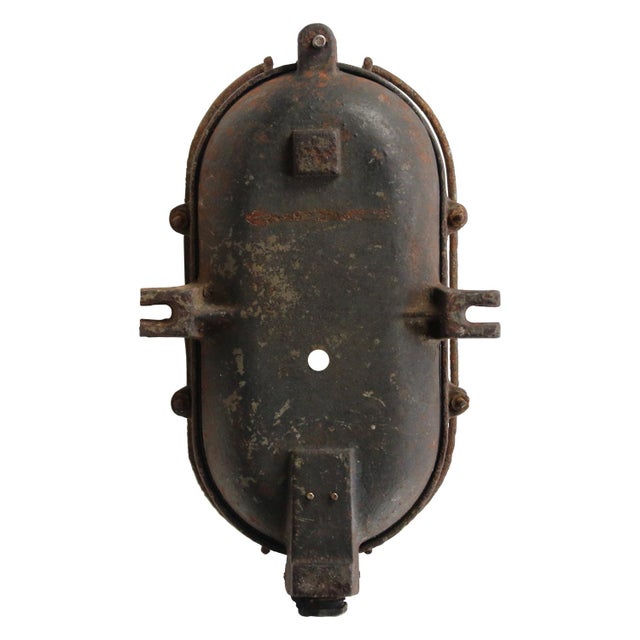 Vintage Industrial Rust Cast Iron and Clear Glass Wall Lamp from Industria Rotterdam For Sale - Image 4 of 5