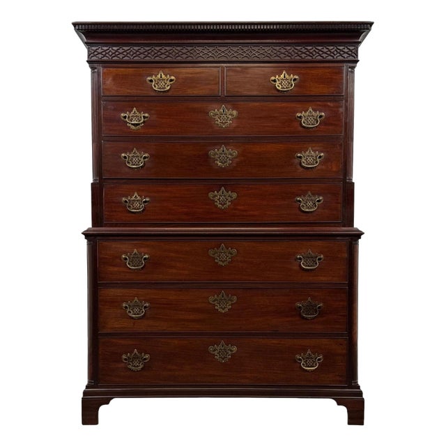 18th Century Georgian English Chippendale Mahogany Chest on Chest For Sale