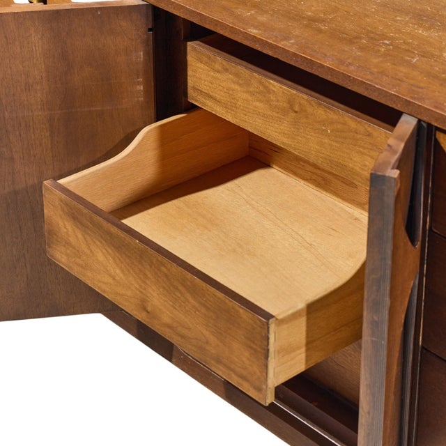 Brown Broyhill Brasilia Mid Century Lowboy Dresser For Sale - Image 8 of 10