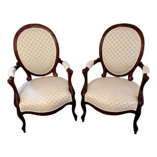 Antique Victorian Walnut Armchairs, Set of 2 For Sale