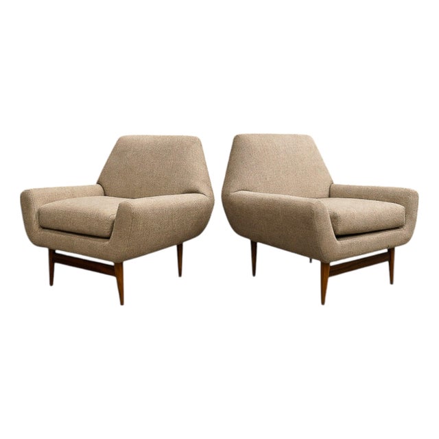 Pair of Brazilian Modern Caviúna Wood Lounge Chairs, Brazil, 1950s For Sale