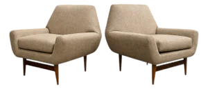 Pair of Brazilian Modern Caviúna Wood Lounge Chairs, Brazil, 1950s