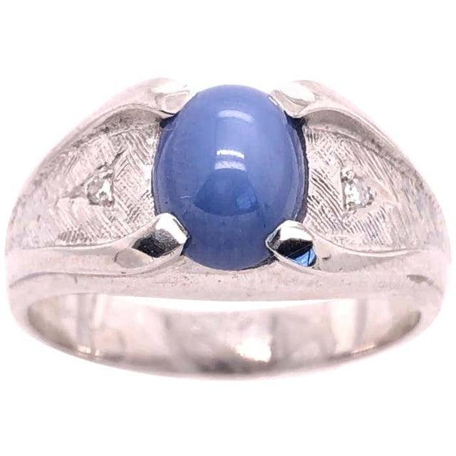 14 Karat White Gold Oval Sapphire Cabochon Ring With Diamond Accents For Sale - Image 4 of 9