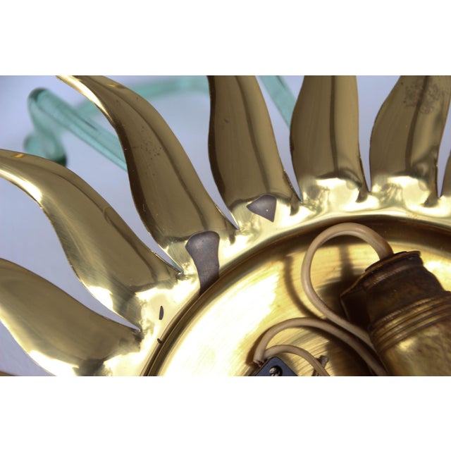 Sunburst Sputnik Wall Lamp in Brass, 1950s For Sale - Image 13 of 16