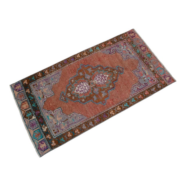 1970s Hand Made Turkish Rug Small Rug Kitchen Mat Organic Wool Entry Decor - 1'8" X 3'3" For Sale
