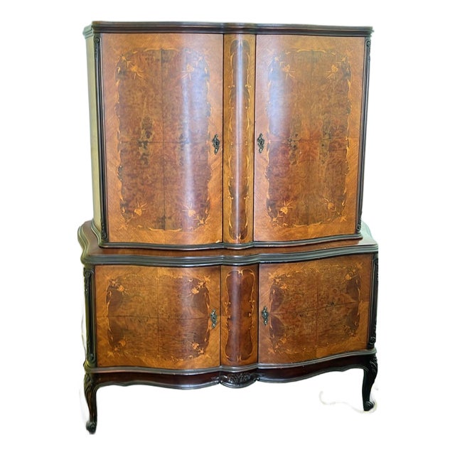 Mid 20th Century Italian Burl Walnut Marquetry Two-Piece Cabinet | Venetian Style | Serpentine Front For Sale