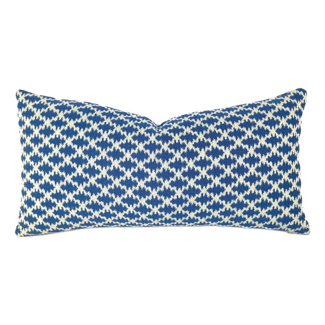 Brunschwig & Fils Lattice Figured Texture in Canton Lumbar Blue Pillow Cover - Blue and White Lattice Rectangle Cushion Case For Sale