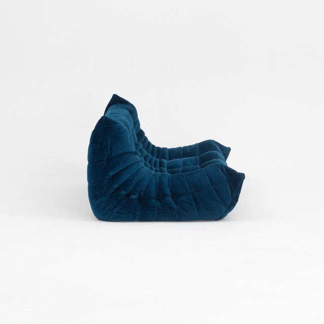 Togo Three-Seater Sofa in Dark Blue Tissue by Michel Ducaroy for Ligne Roset For Sale - Image 18 of 18