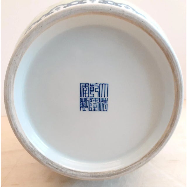 Early 20th Century Chinese Porcelain Garden Story Vase For Sale - Image 12 of 13