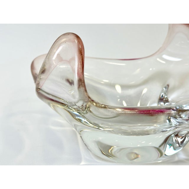 Mid-Century Modern Art Glass Bowl attributed to Jaroslav Beránek for Skrdlovice, 1960s For Sale - Image 3 of 9